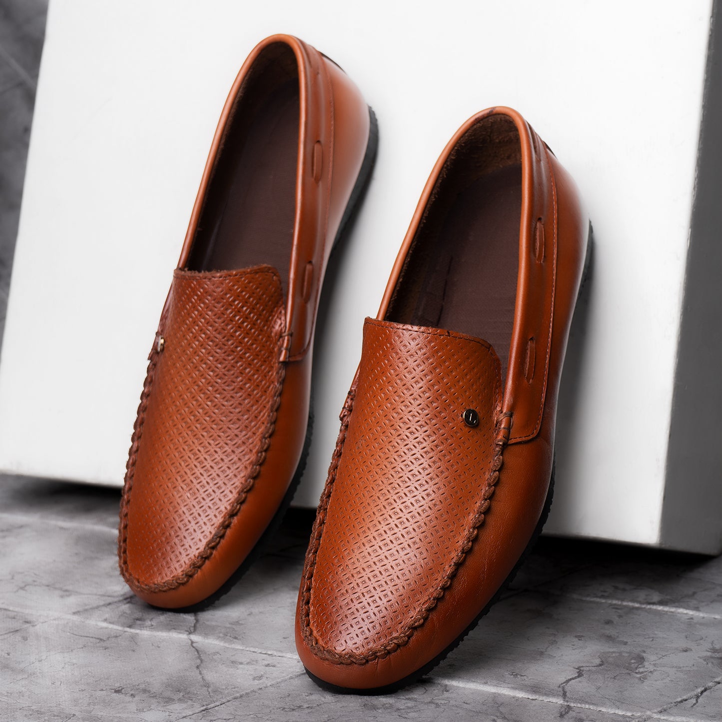 Men’s Casual Shoes