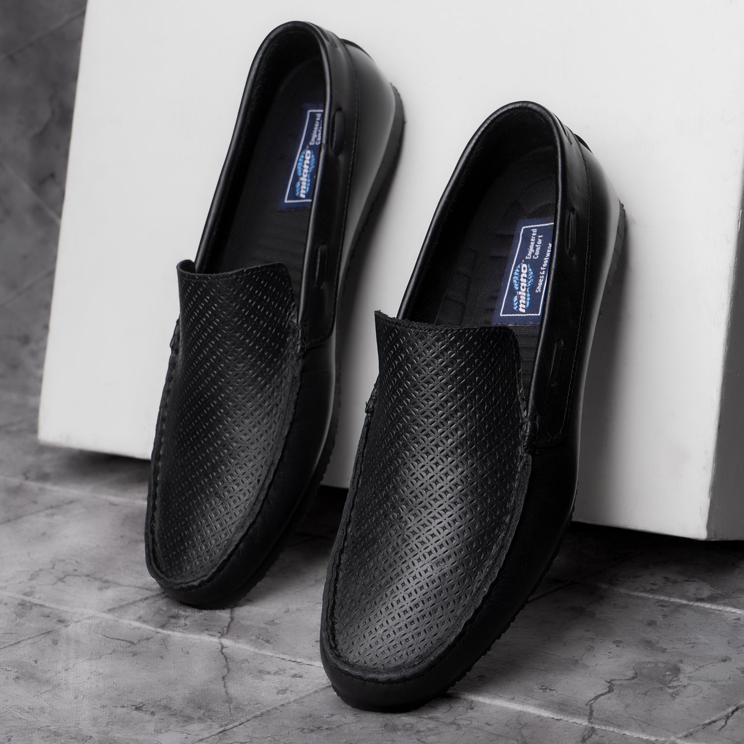 Men’s Casual Shoes