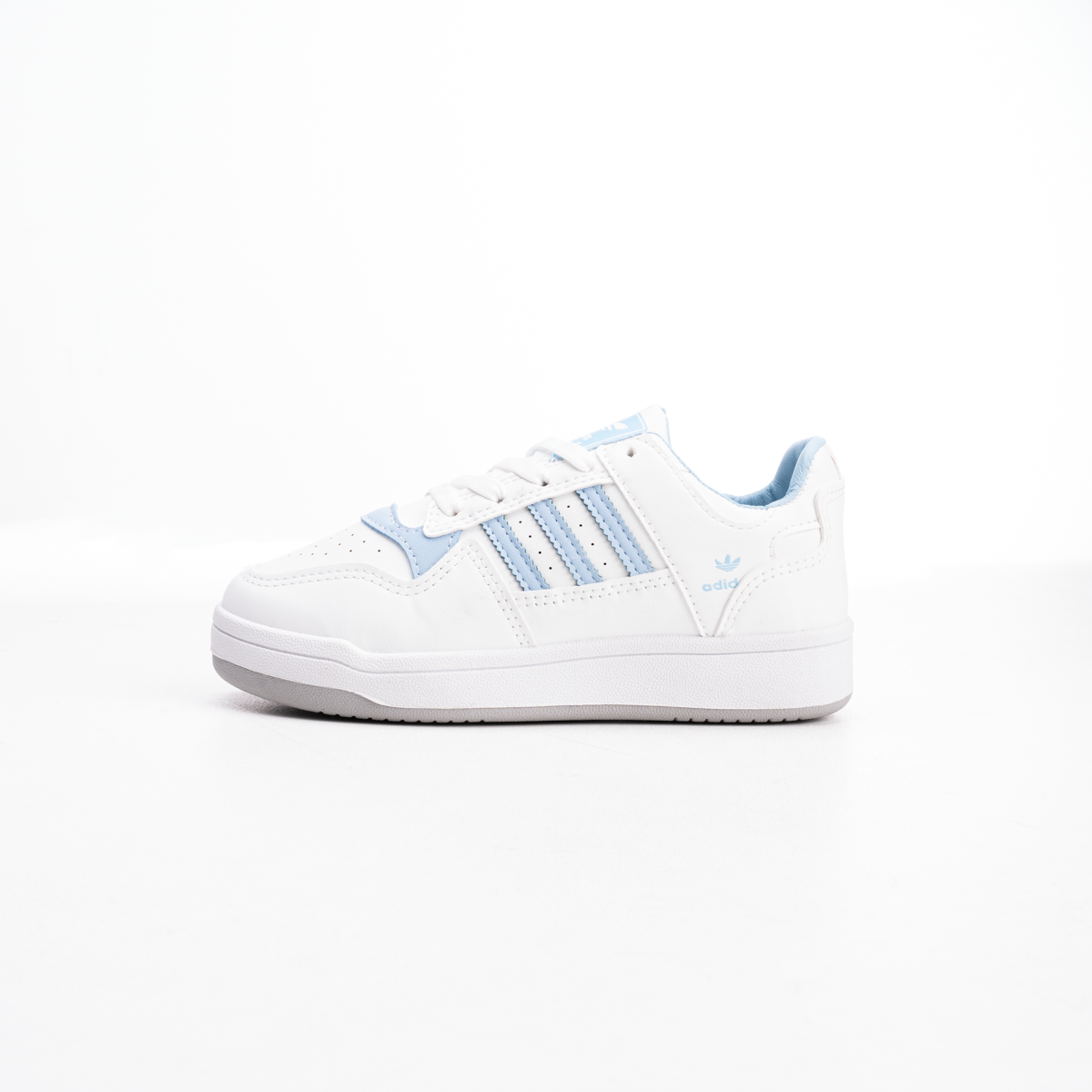 Adidas Trendy Fundi Sneakers