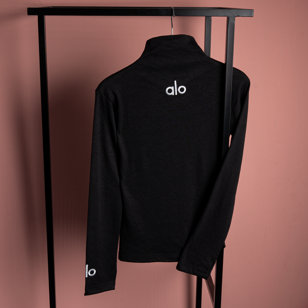 Alo Women’s Basic T-shirt