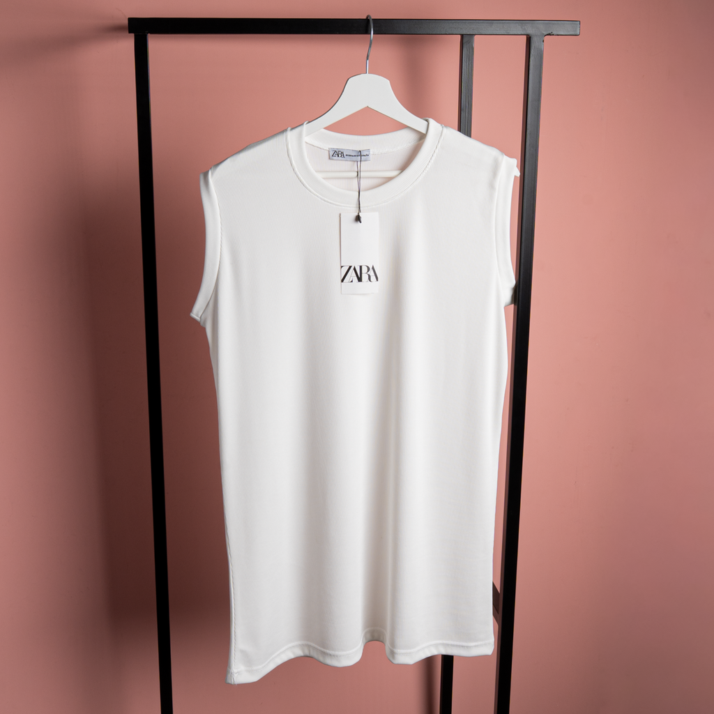 Zara Women's Oversized Basic Cut T-Shirt