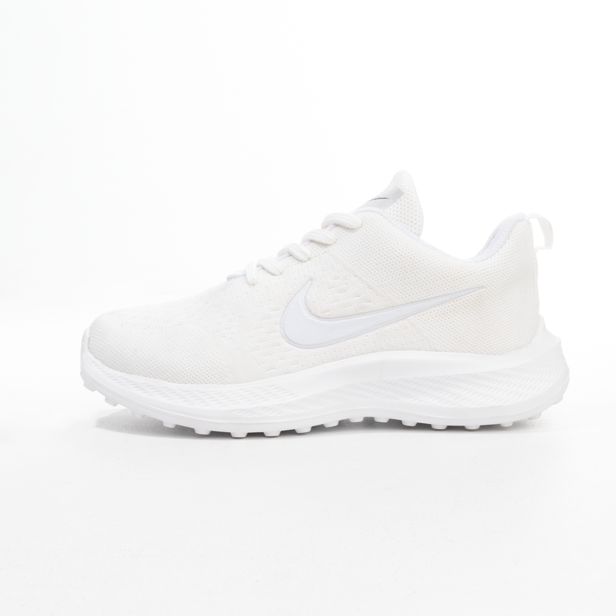 Fondi Women’s Lightweight Sneakers