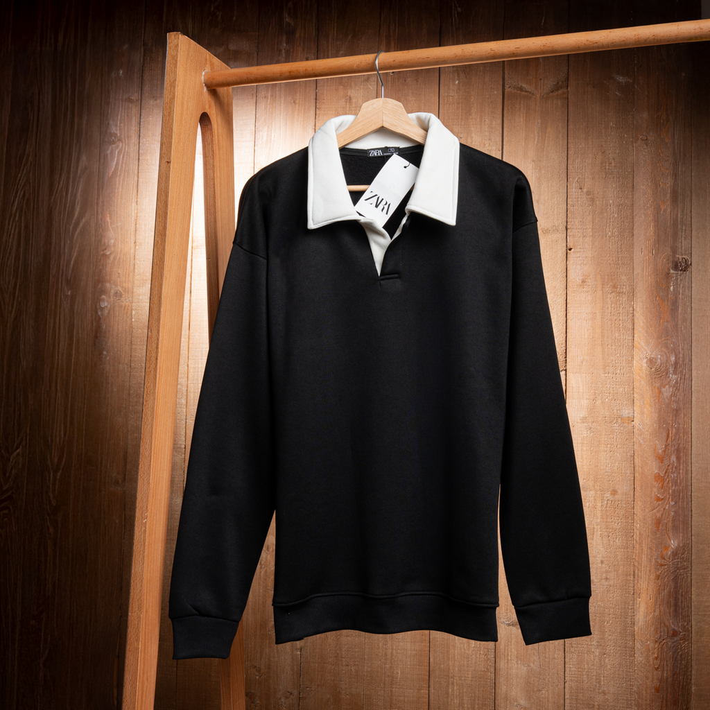 Classic Fit Winter Sweatshirt