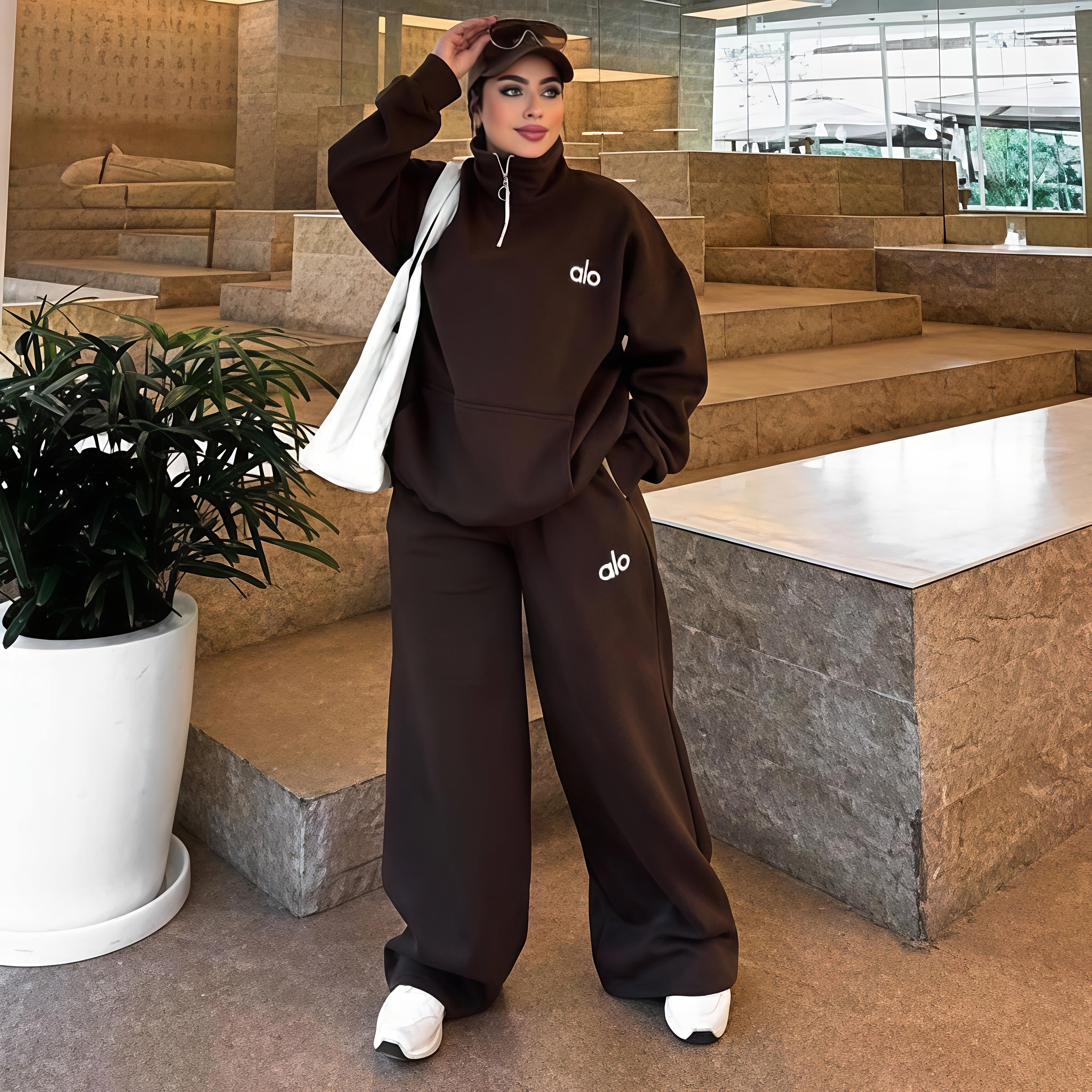 Women’s Alo Oversized Winter Set